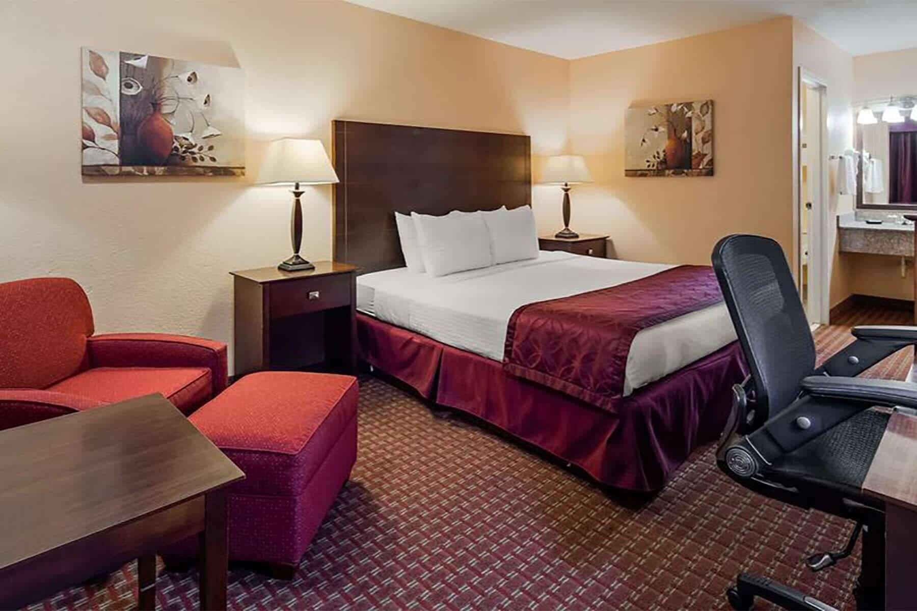 Days Inn By Wyndham Whitmore Lake Экстерьер фото